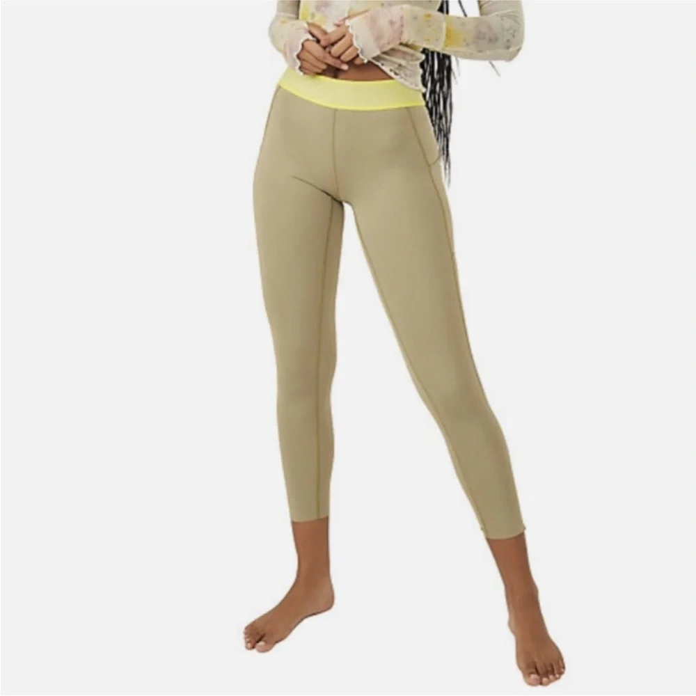 FP Movement Endurance Tights Leggings Size Medium